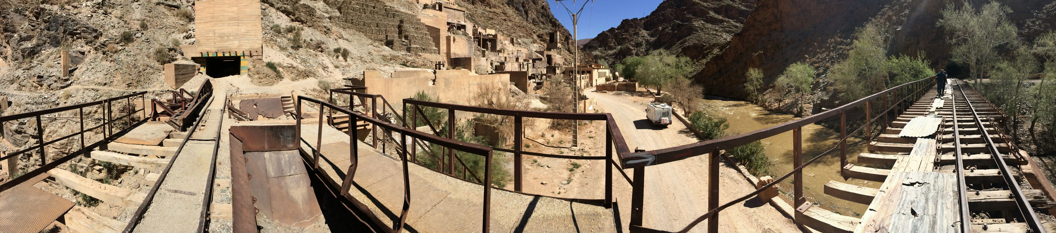 Maroc : Gorges de la Moulouya, les mines de plomb et Ahouli 